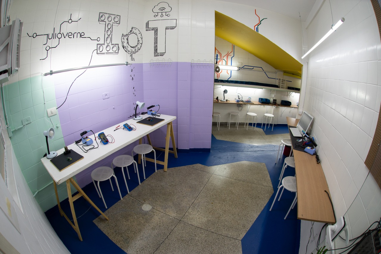 Julio Verne – Centro de Estudos